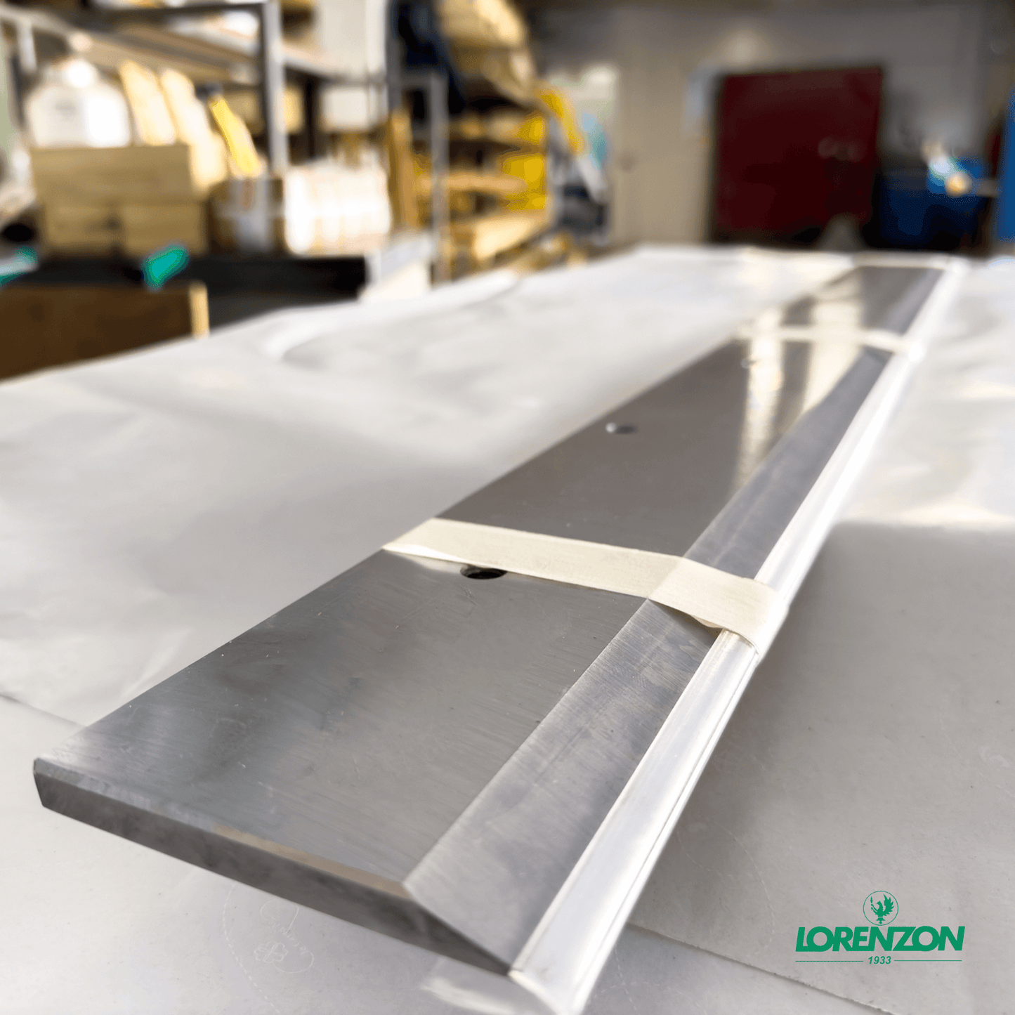 MANDELLI L. LMM 82 LORENZON SRL