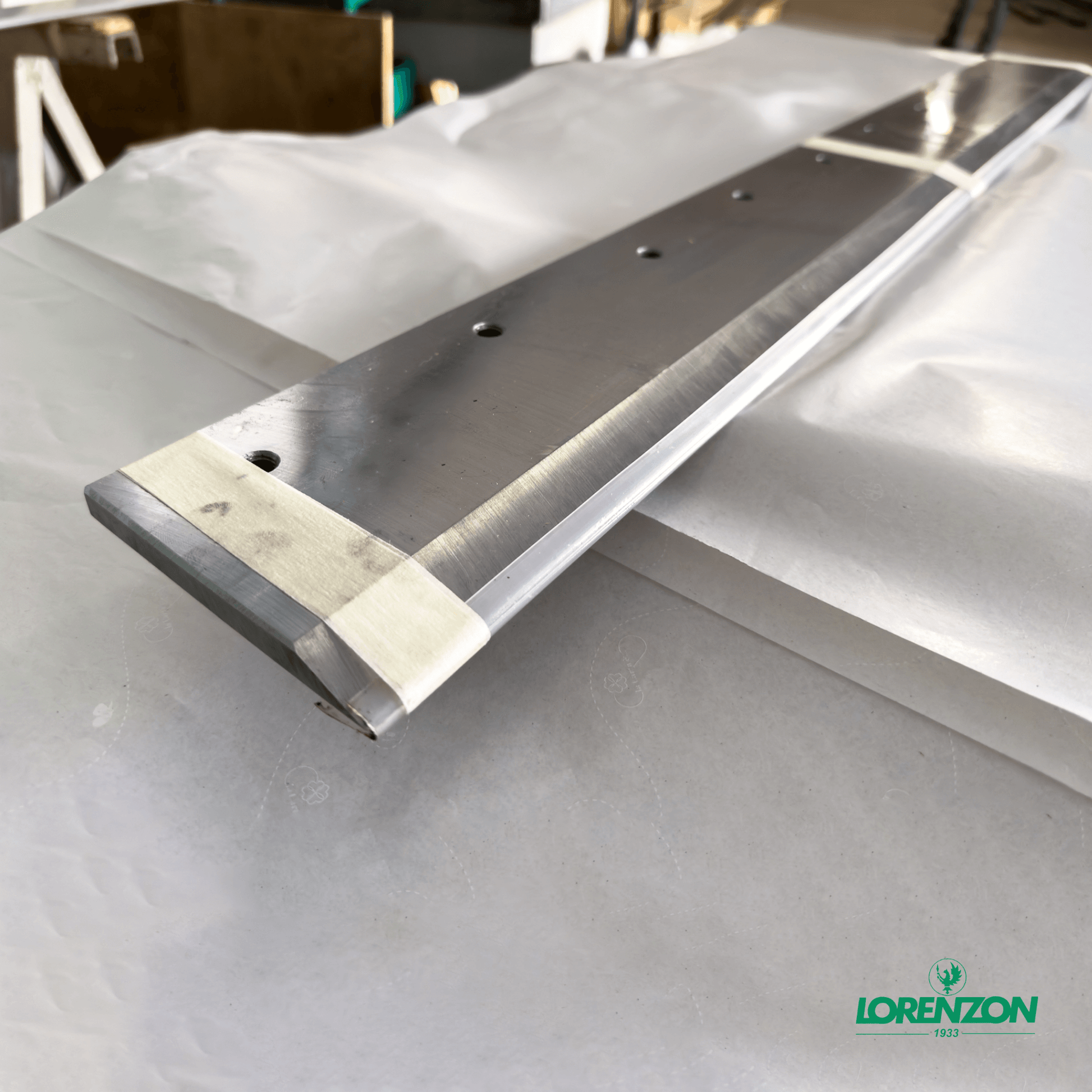 POLAR 82 EL LORENZON SRL